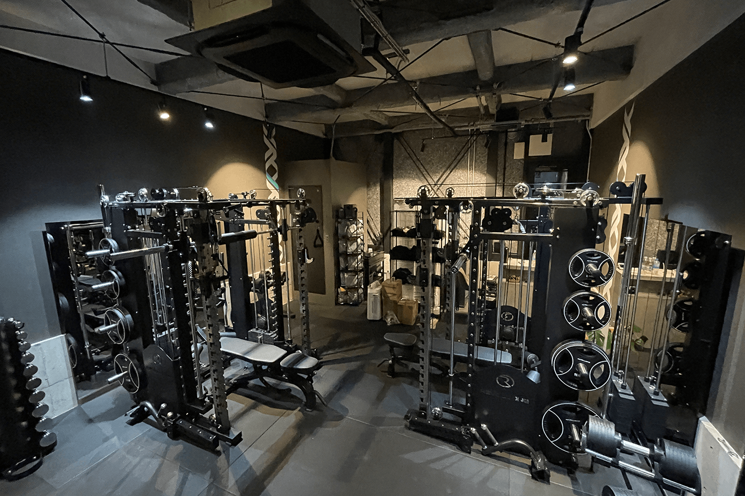 トレーニング機材の画像